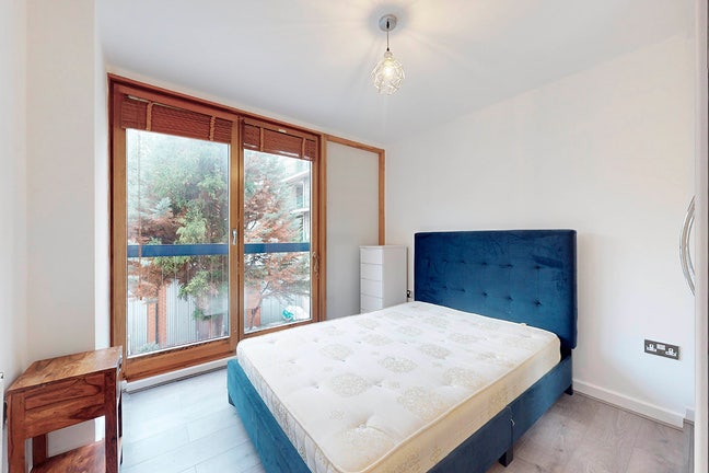 Double en-suite room in Spitalfields E1 Main Photo