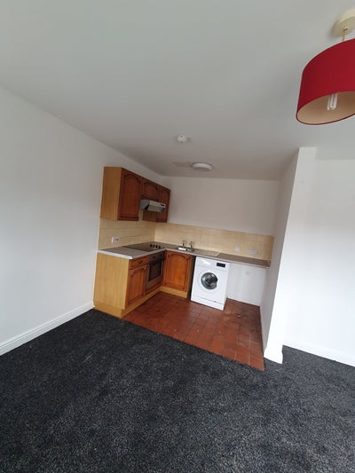 1 Bed Flat, Chapel Walk, PR7 Main Photo