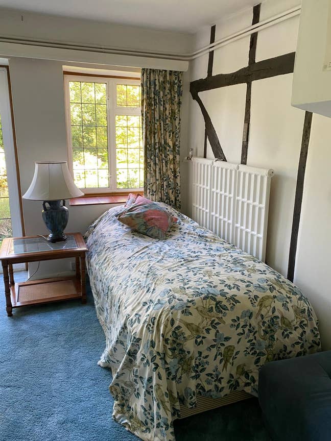 Ensuite Room in Character House with Large Garden Main Photo