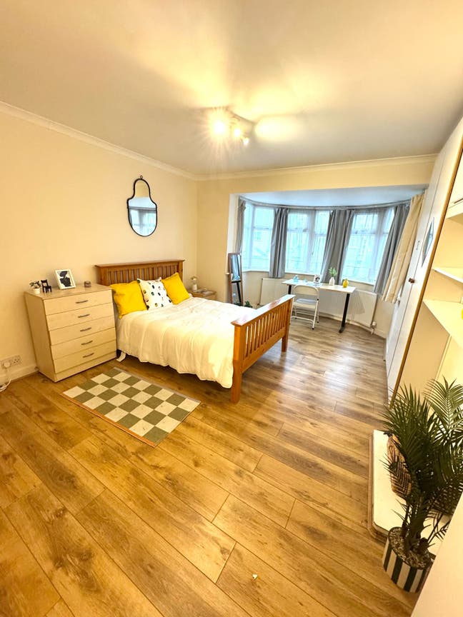 🥇 Spacious Brigth Room Willesden 🥇 Main Photo