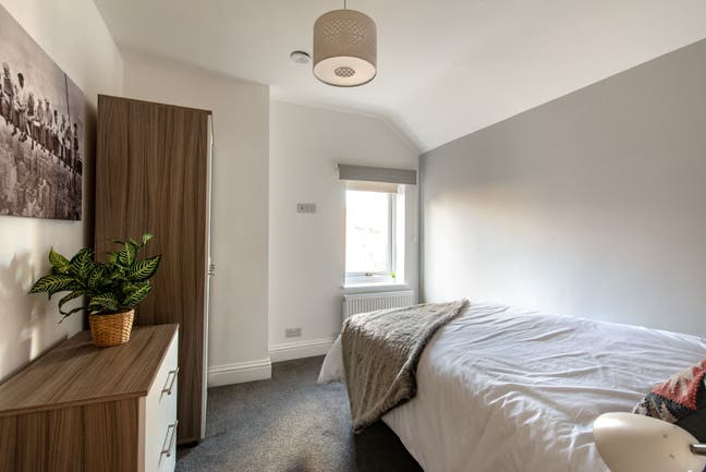 Luxury Double Room - Available Now Main Photo