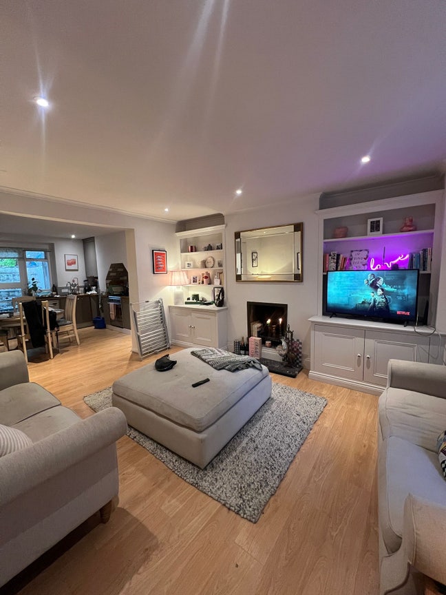 Gorgeous Clapham North flat for rent Main Photo