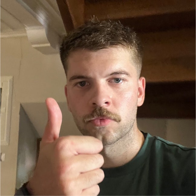 Professional Male looking to join a houseshare Main Photo