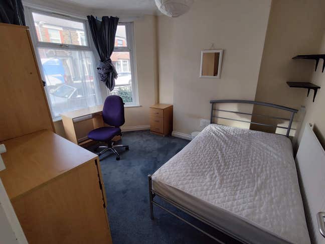 Double Room Available in Cathays Newly Renovated Main Photo