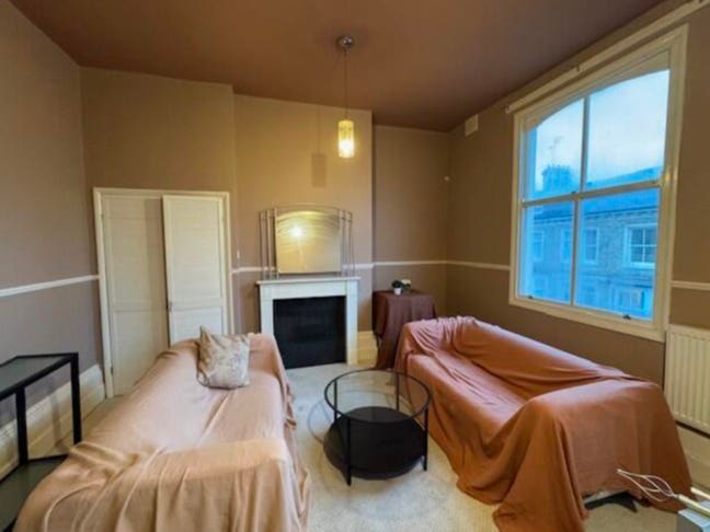 Spacious one bedroom flat over two floors Main Photo