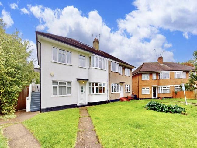 2-bed in West Ealing to rent Main Photo