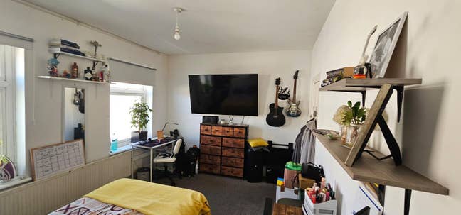 Room available 1st of December  Main Photo