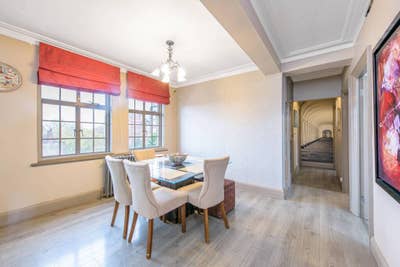 Fabulous 3/4 bedroom flat moments from ESCP school Main Photo