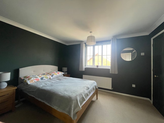 Spacious Master Bedroom with En Suite in Horsford Main Photo