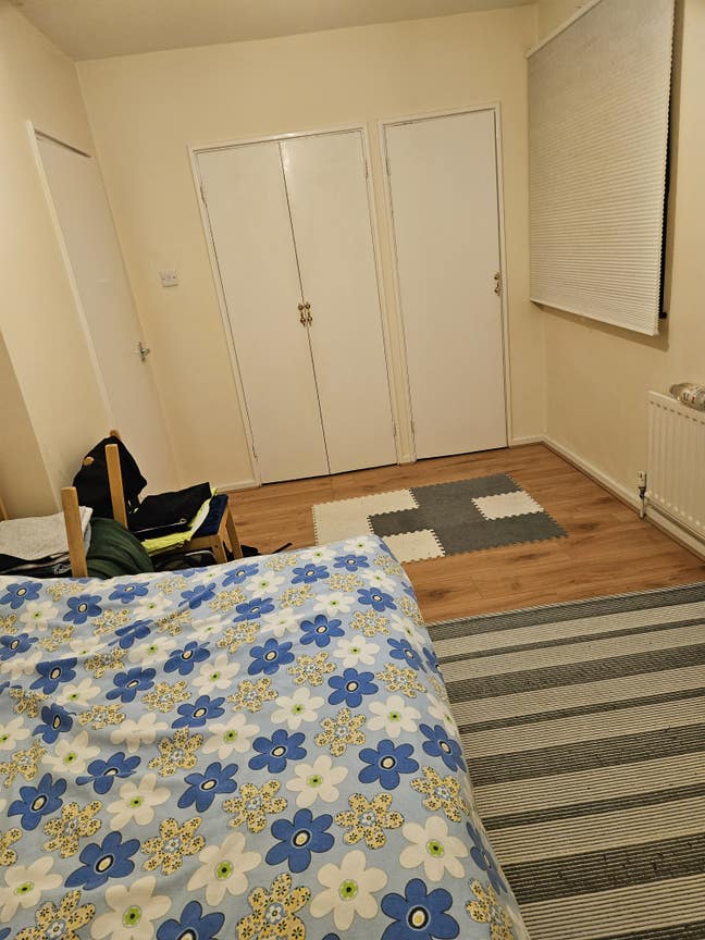 Master bedroom  Main Photo