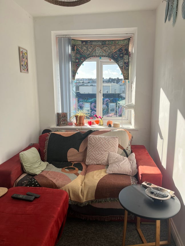 North Street room available top floor 2 bed flat Main Photo