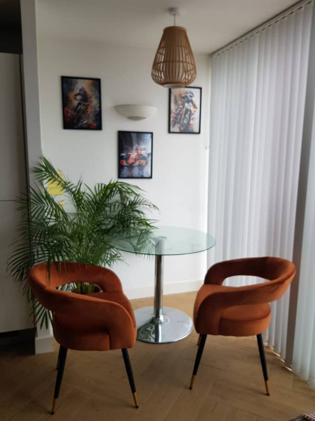 1 Bed Flat, Western Gateway, E16 Main Photo