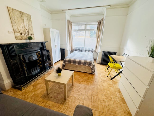Luxury Room in Period Property- Discount! Main Photo