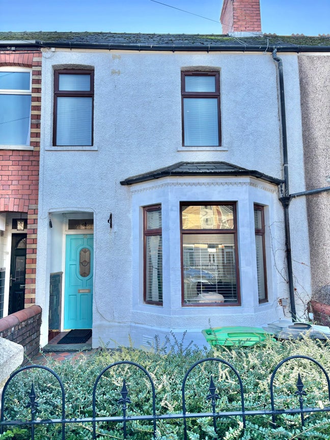 Lovely house in Llandaff North CF14  Main Photo