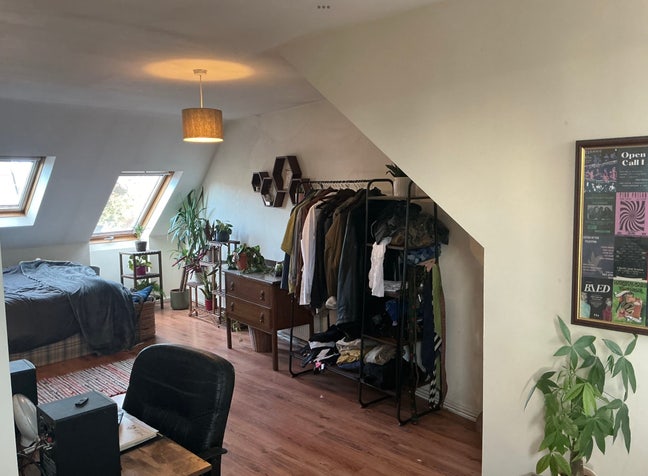 Very Large Double Room, Central Heaton, Bills inc. Main Photo