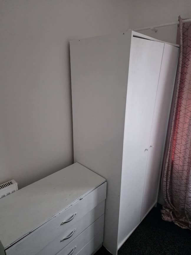 Double Room Available in RM9 5XR - £600 - Main Photo