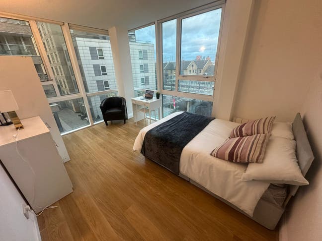 🌟 4 Stylish Rooms in Canary Wharf – All Bills In. Main Photo