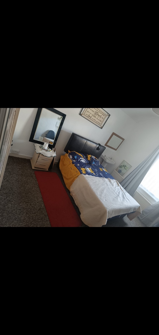 Spacious & Furnished Double room SA1 Main Photo