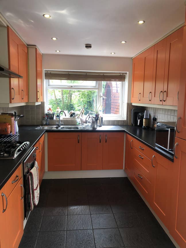 Fabulous furnished spacious double room  Main Photo