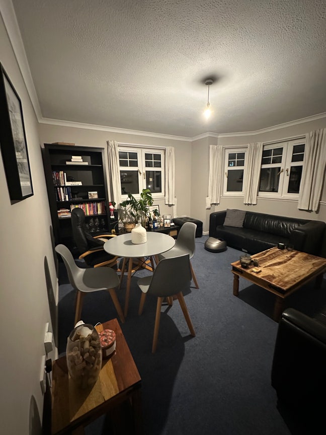 AMAZING  room available in Edinburgh center 6 Dec Main Photo