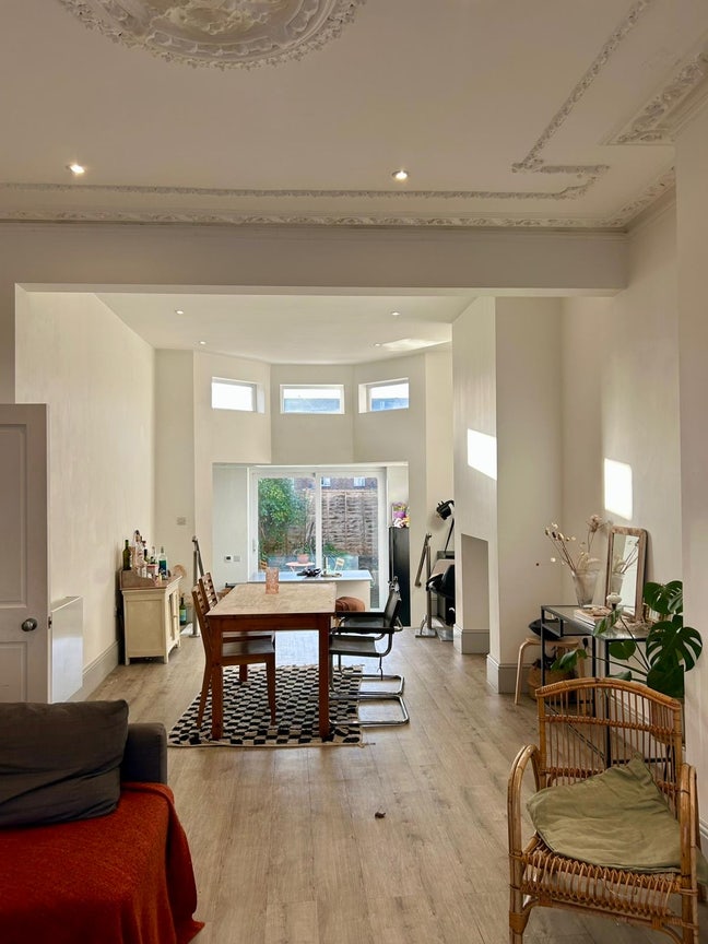 Looking for a lovely flatmate based in Walthamstow Main Photo