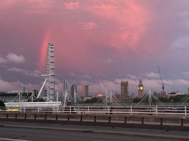 Spacious single/ Double room wanted by 31st Dec. Main Photo