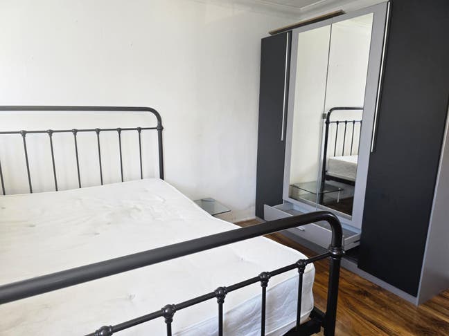 🏡 Double Room in a Lovely 2-Bedroom | RM3 Main Photo