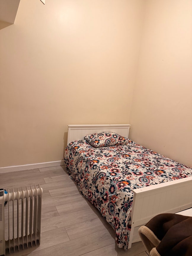 Studio Apartment-  Female Student Only Main Photo