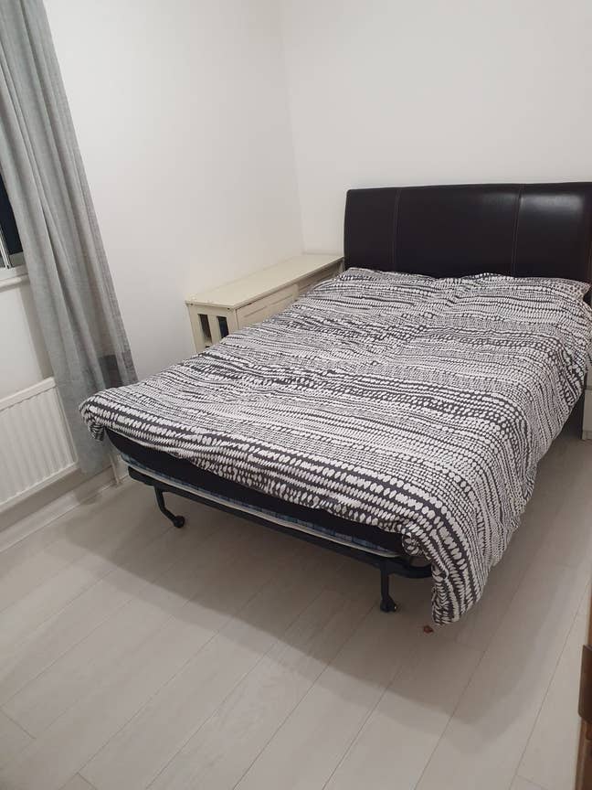 Bright & Clean Double Room Available – Bills Inclu Main Photo