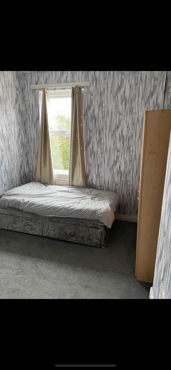 Single room available from now in Rusholme  Main Photo