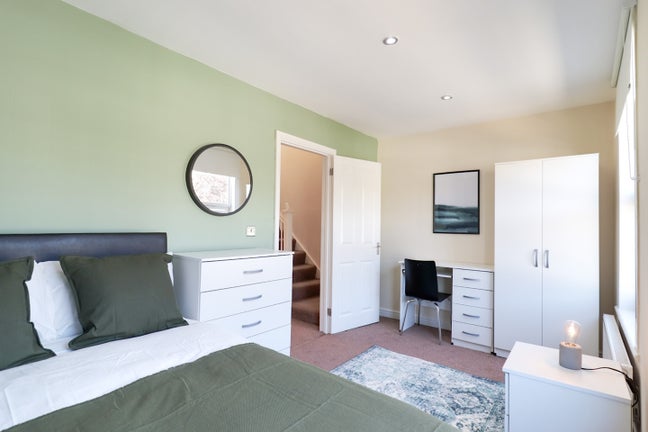 🌈Stylish All-Inclusive Double Rooms in Edmonton🌈 Main Photo