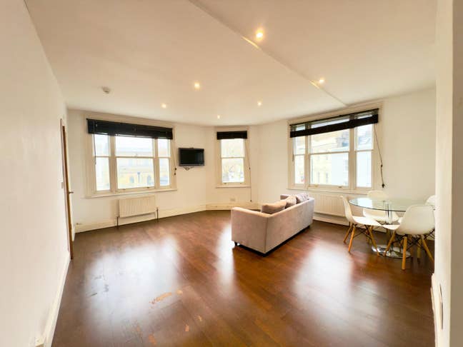 ✨3 Amaizing, large En-suites Fulham Broadway✨ Main Photo