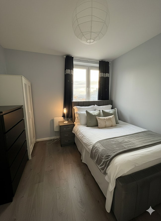 Huge Modern Room! NW1! 5 Mins from Station  Main Photo