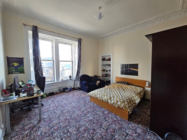 📍 Large Double Room Mayfield Road, EH9 2NJ | £750 Main Photo