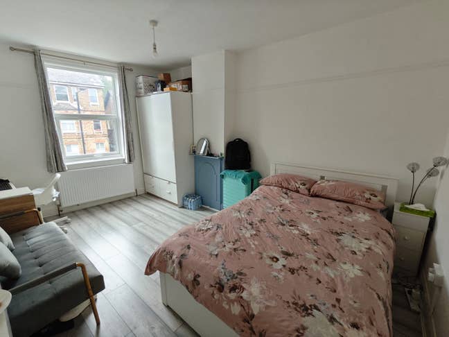 Double room at SE24 £1000  Main Photo
