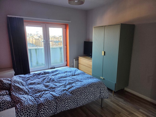 Double room available in Hulme Main Photo