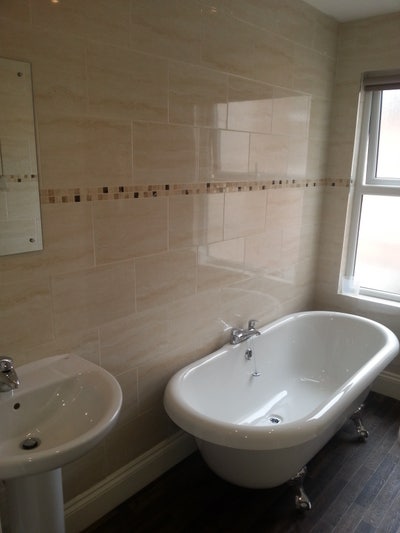 Large double room Main Photo