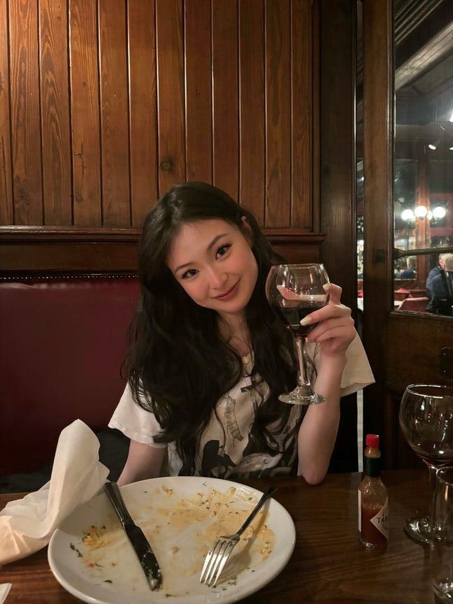 Looking for room with easy transport  Main Photo