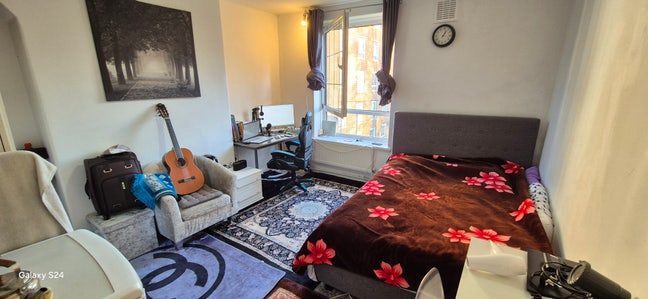 Double room to let in E1- £1100 incl bills Main Photo