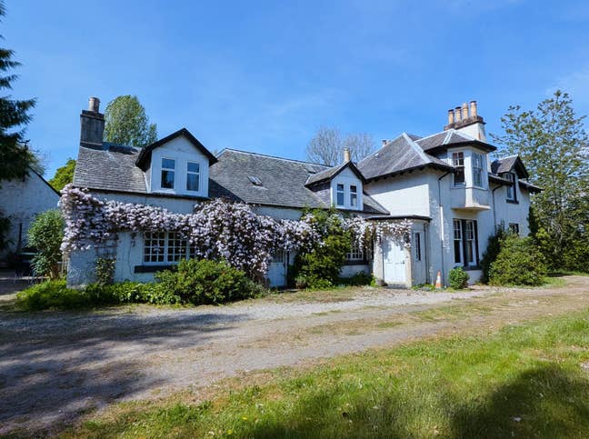 Beautiful rooms to rent in Scottish country house  Main Photo