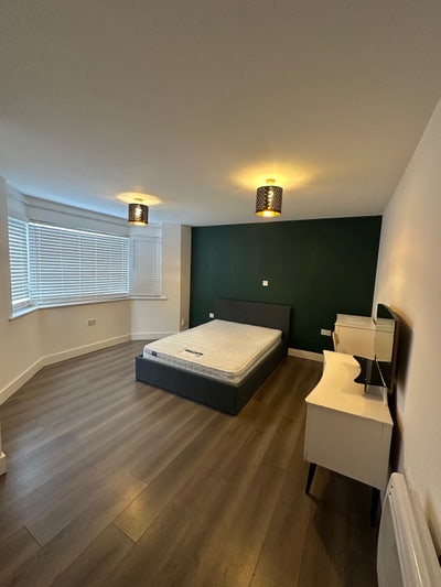 2 bedroom apartment Flat for Rent Main Photo