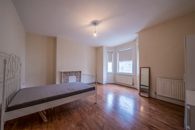 Spacious room in Tooting Main Photo