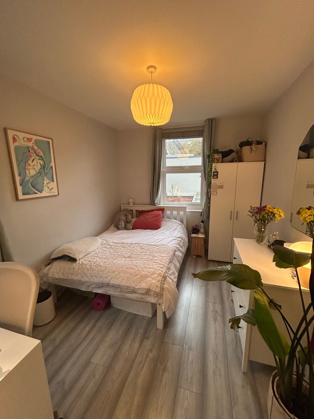 Hackney Short-term sublet Dec->Jan ☃️ Main Photo