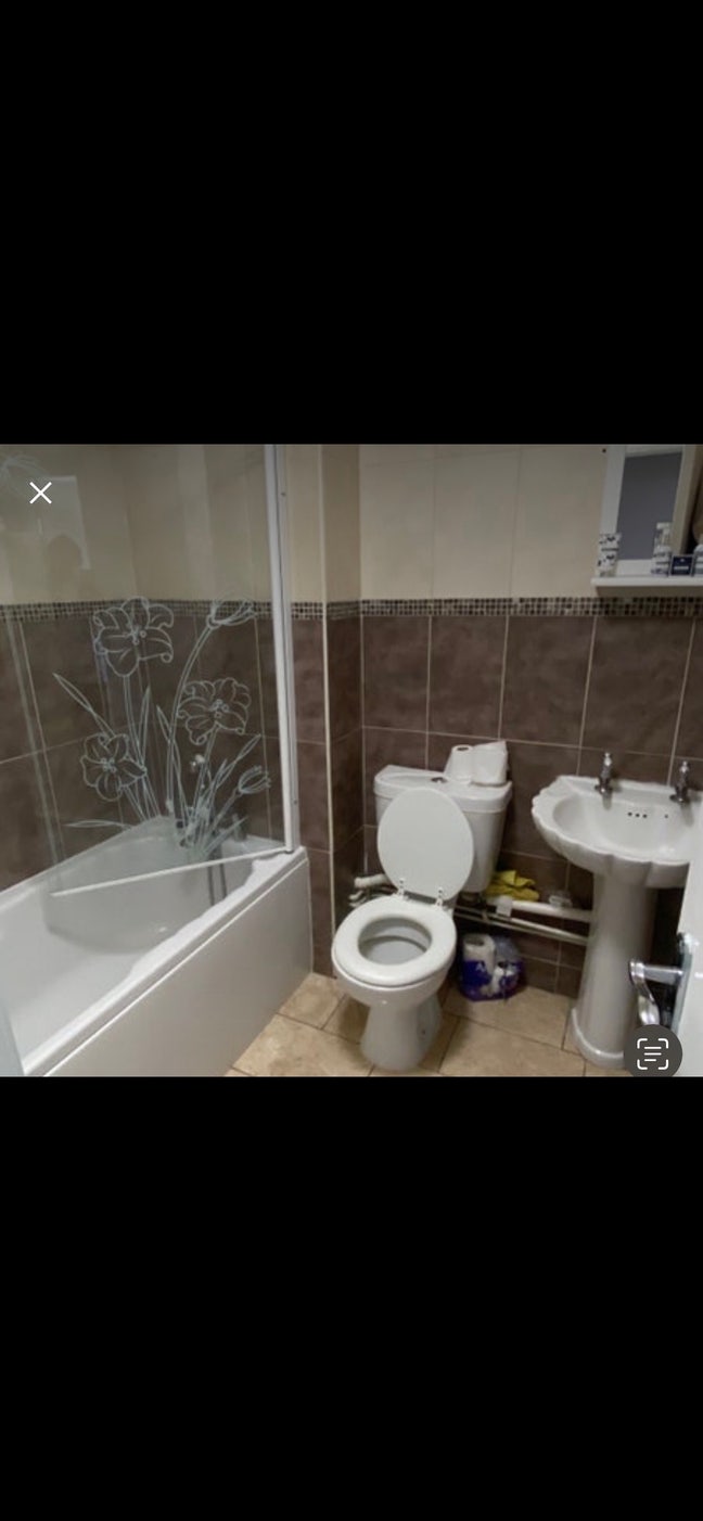 Room to rent  Main Photo