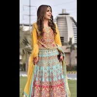 Professional Female seeks a single or double room Main Photo