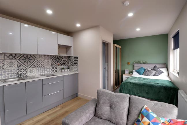 🔑 Modern Leicester Rooms | Easy Move-In Main Photo