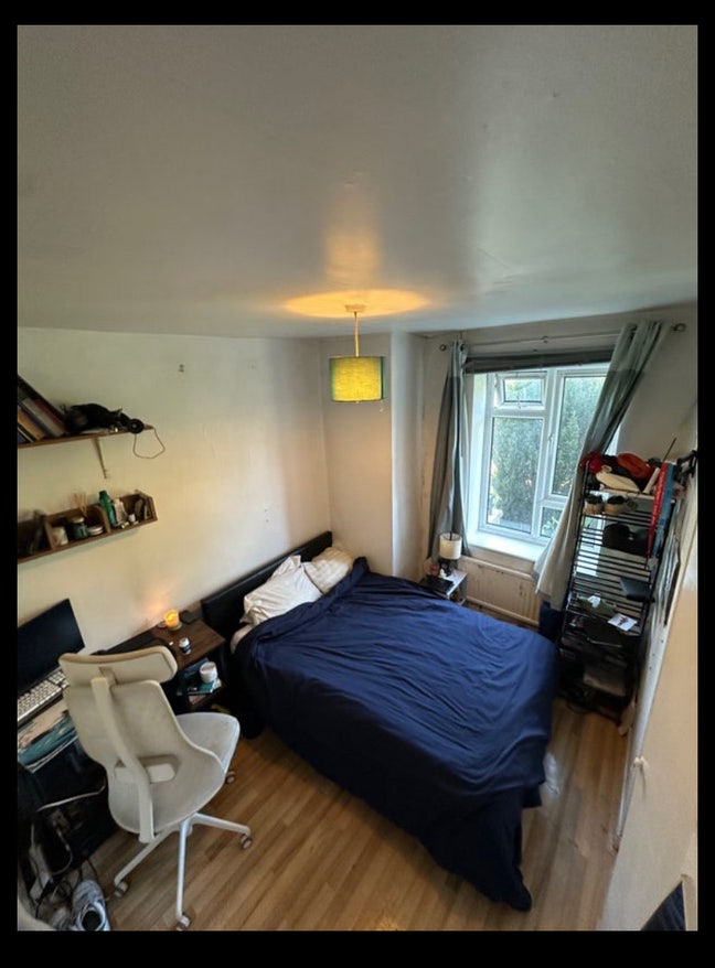 Room in Tulse Hill  Main Photo