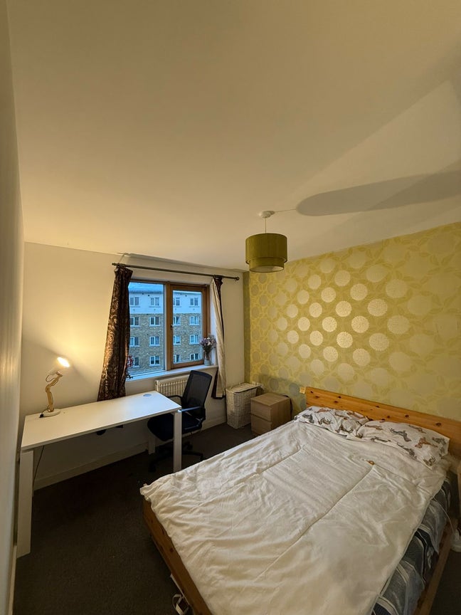 Double En-suite room in 2Bed 2 Bath Flat Main Photo