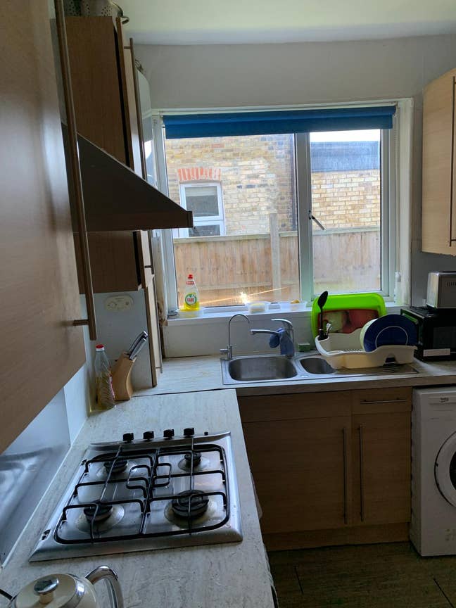 A lovely, bright, nice double room in N22 Main Photo