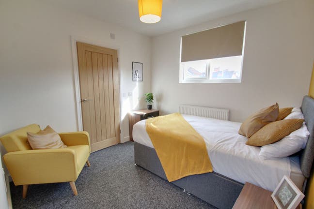 🔑 Modern Leicester Rooms | Easy Move-In Main Photo